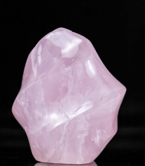 Madagascar Rose Quartz Flame | 353g