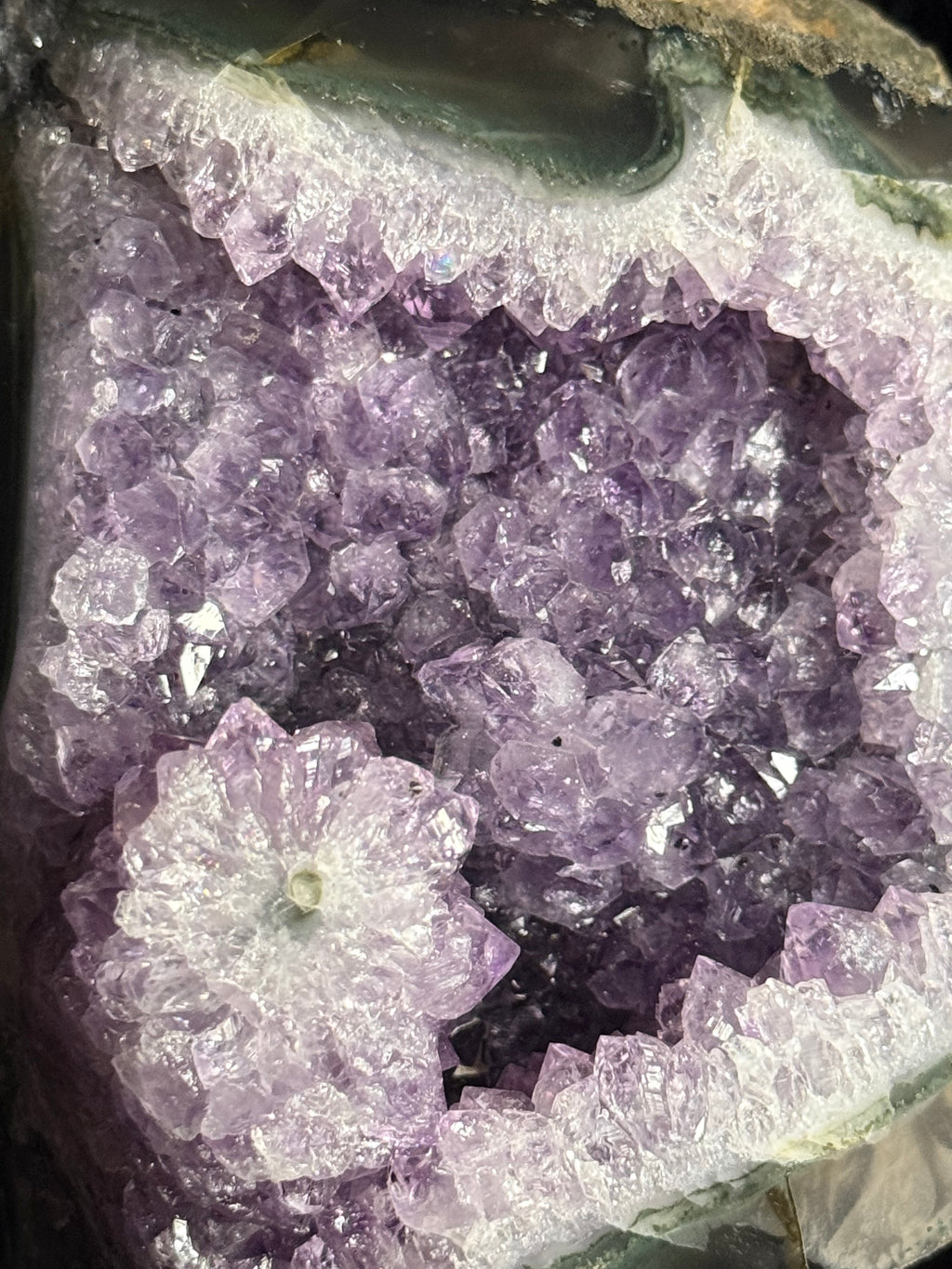Amethyst Cluster on Stand / 1.165g