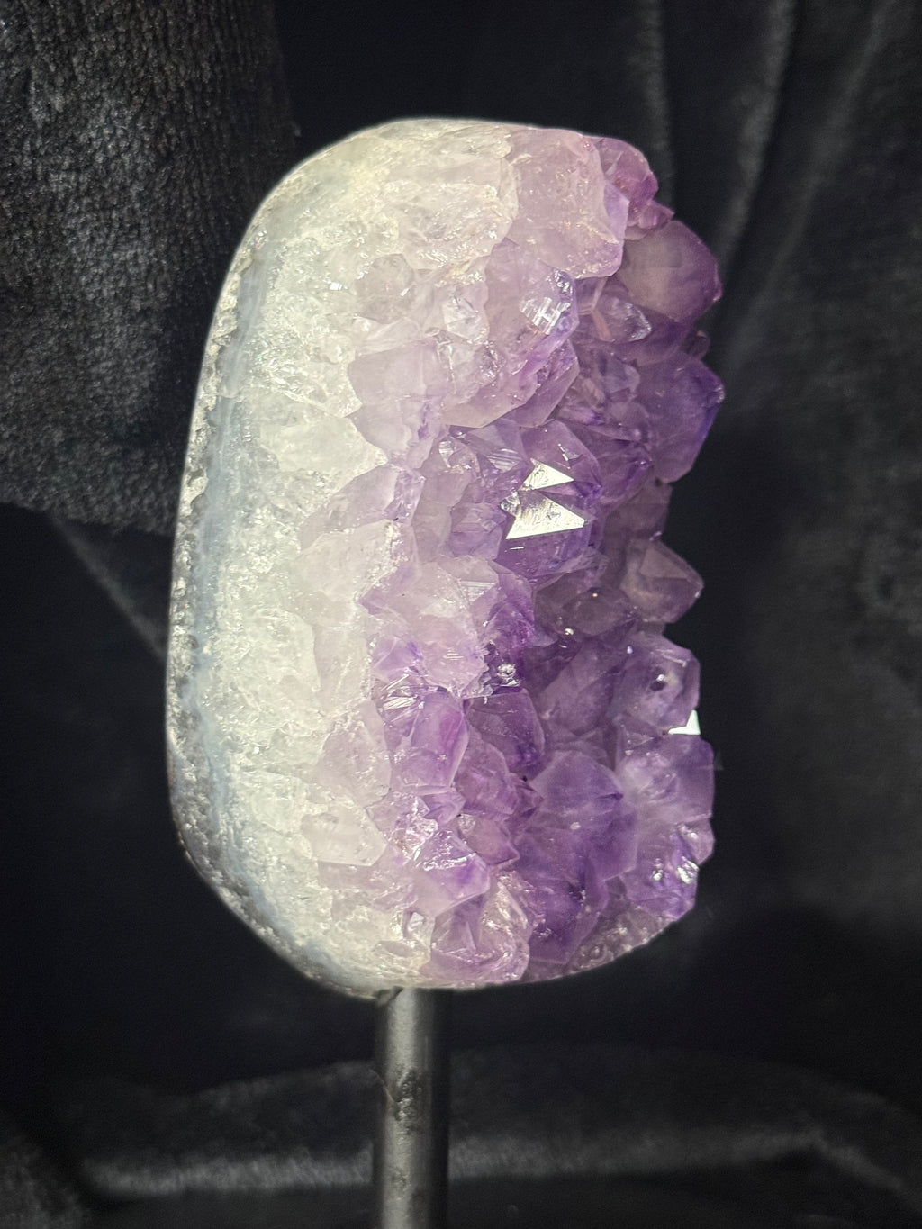 Amethyst Drusy on Stand / 704g