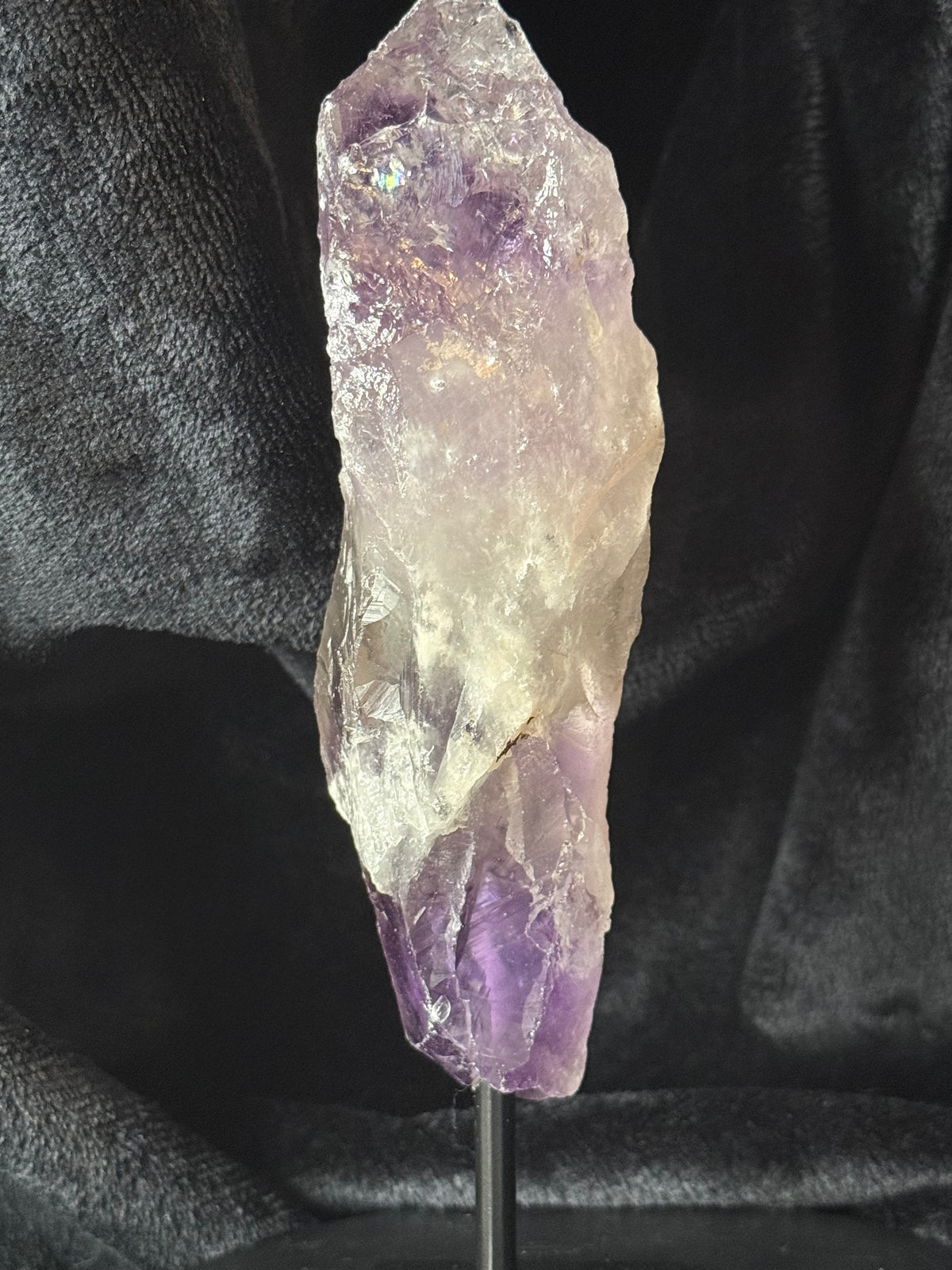 Raw Amethyst on Stand / 502g