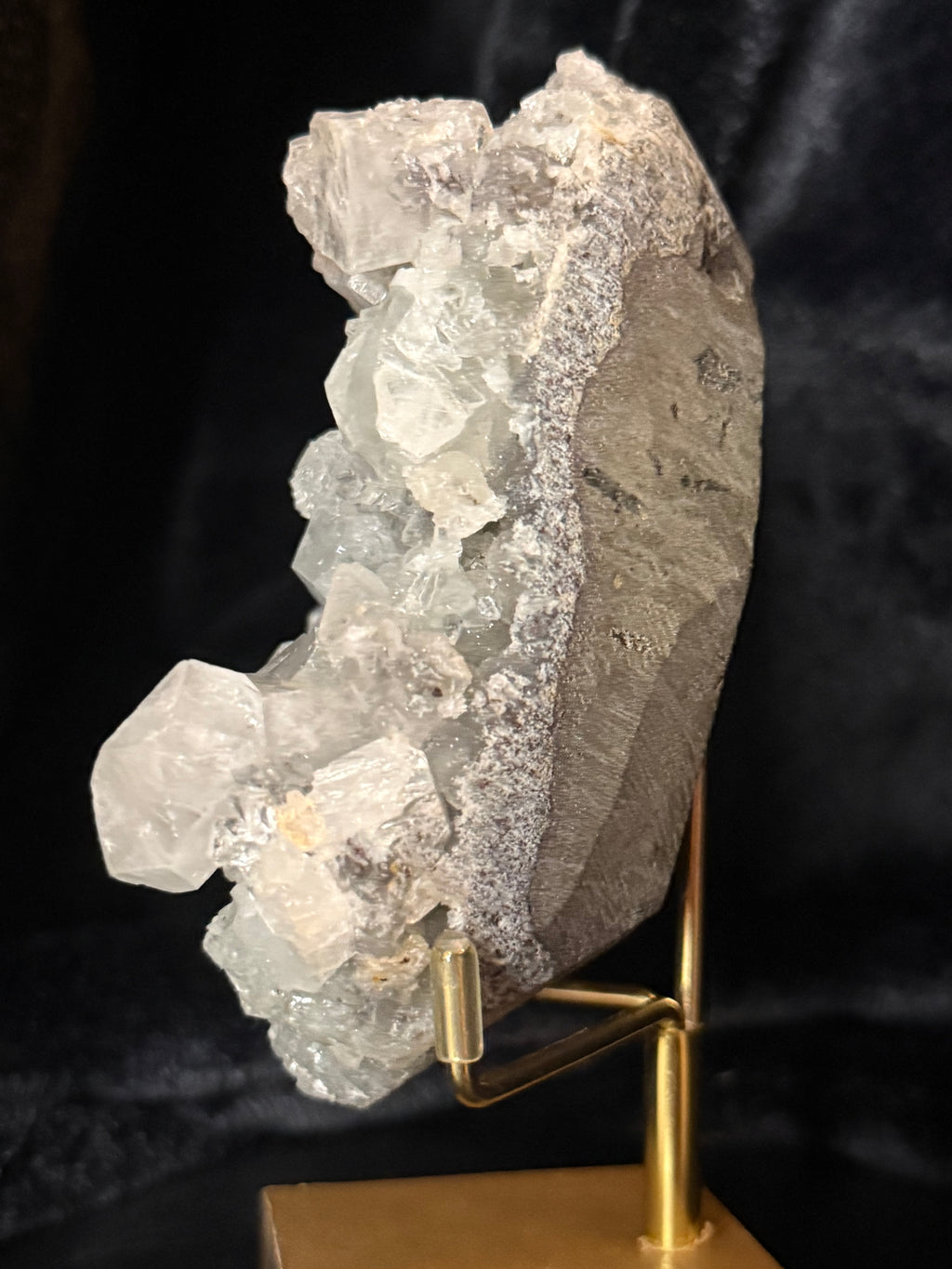 Apophyllite Geode on Gold Stand / 357g