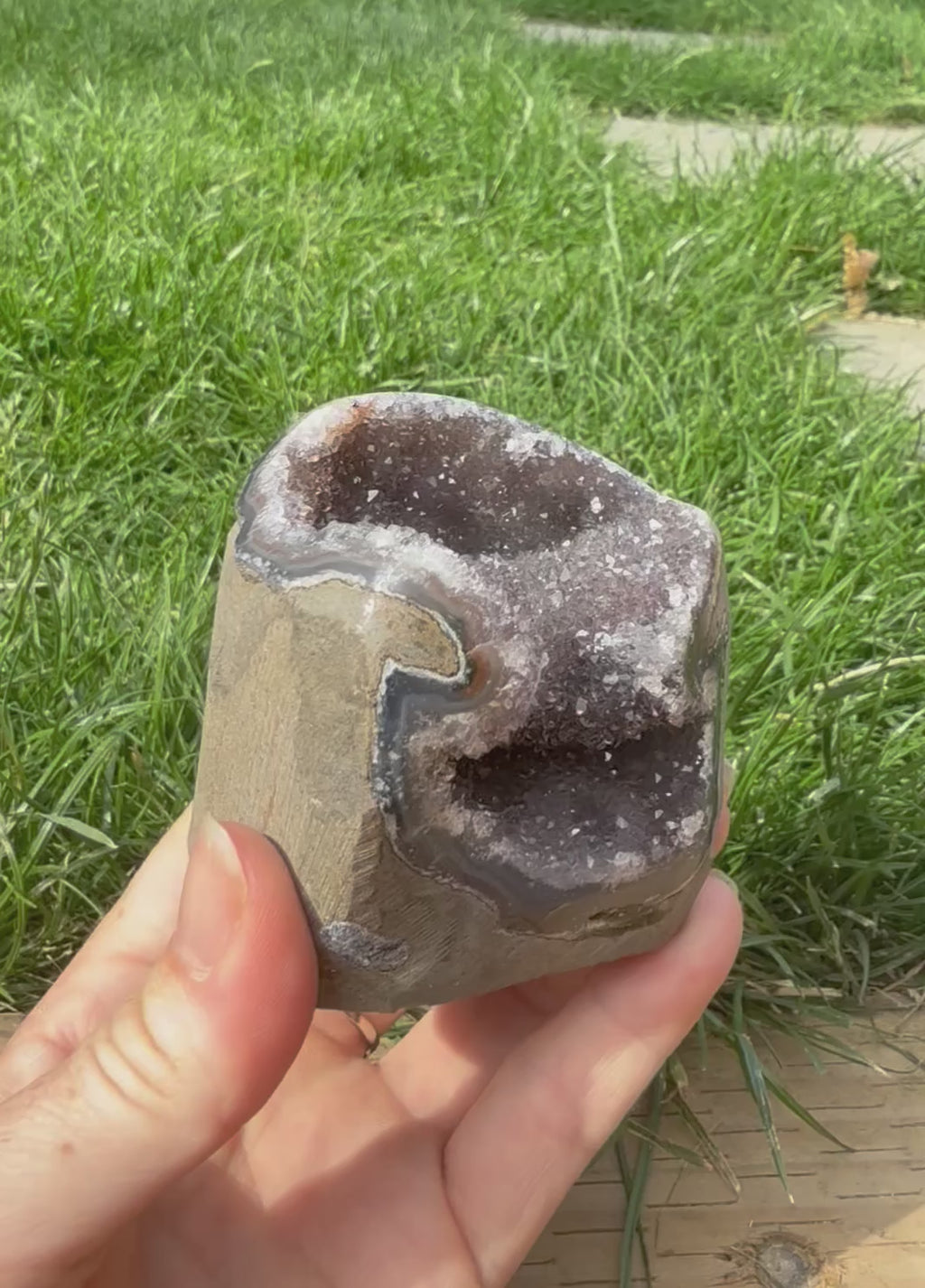 Uruguayan Amethyst Druzy Free Form – 359g