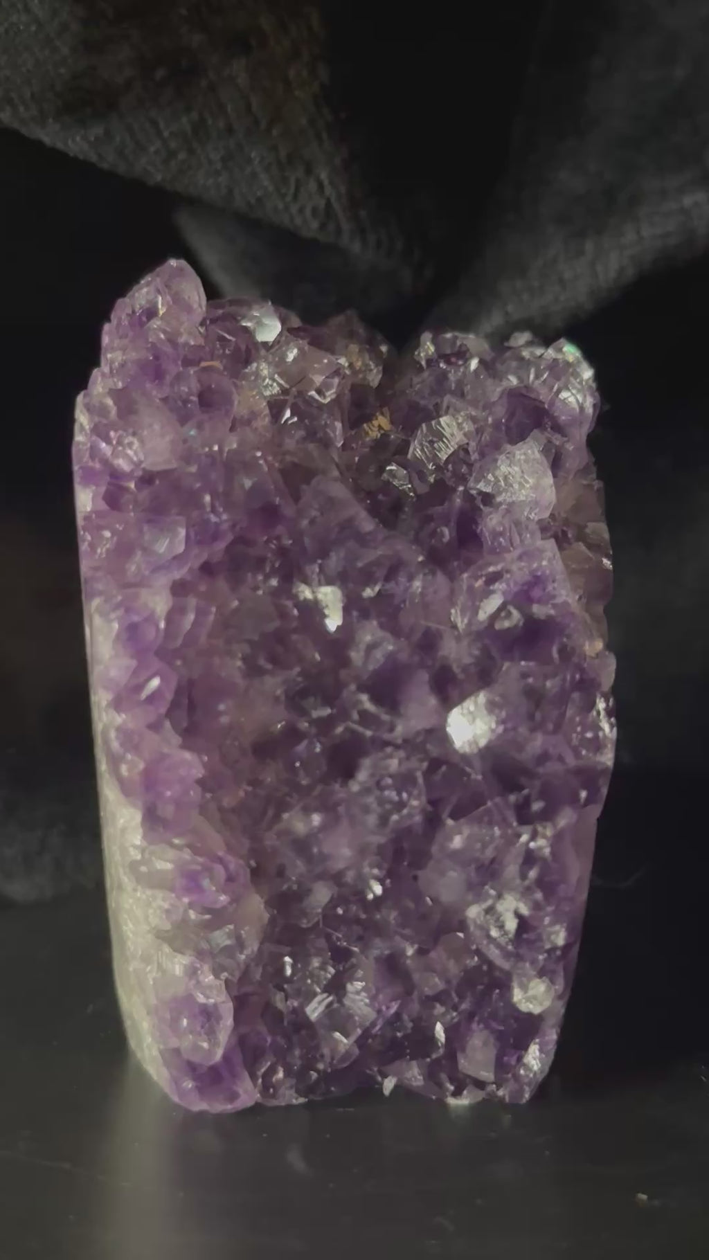 Amethyst Cluster / 689g